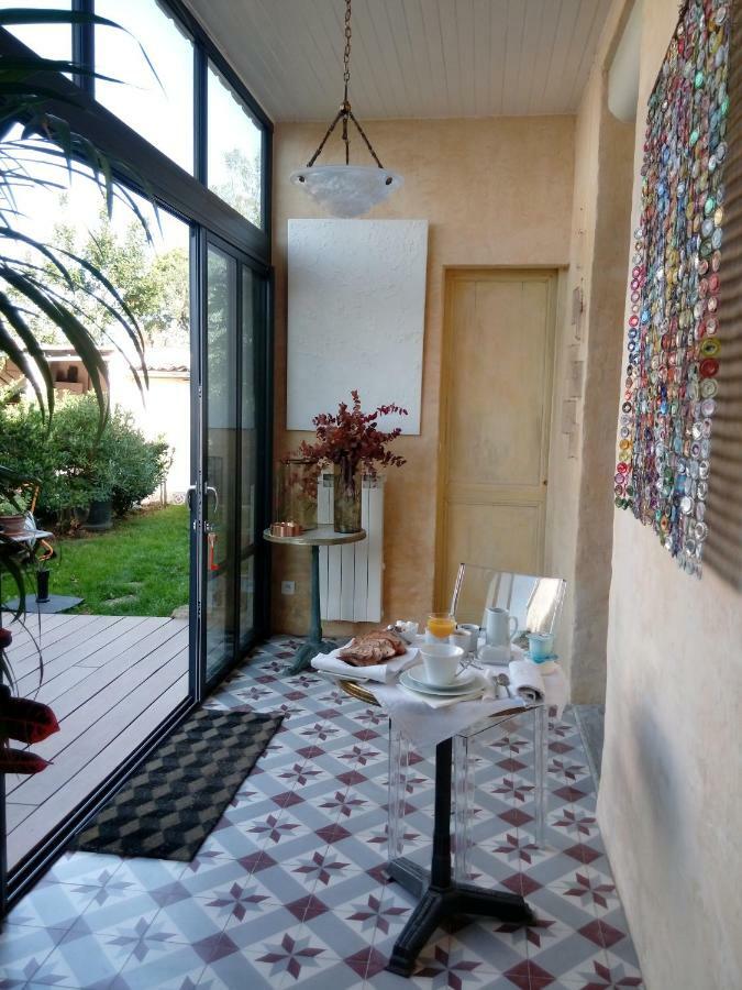 بوجْلِ Suite Dans Une Echoppe المظهر الخارجي الصورة